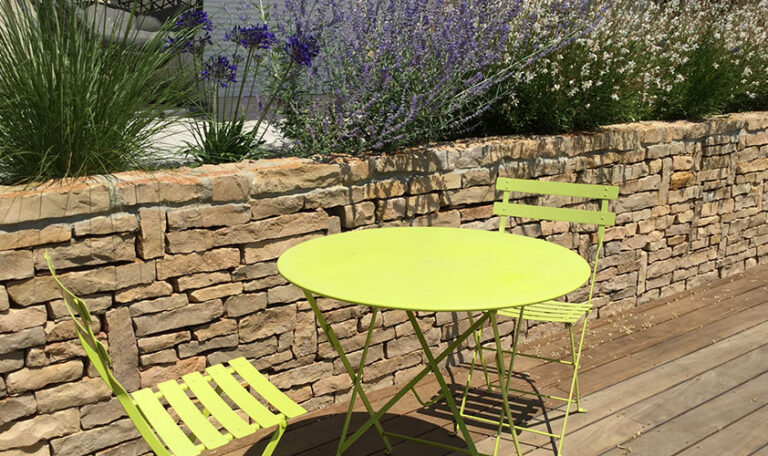 1598530576-terrasse2